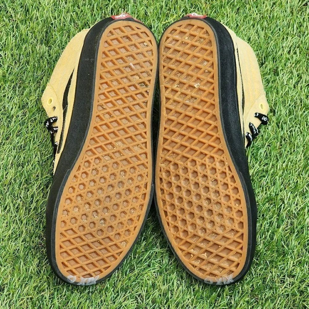 VANS MELLOW YELLOW - Womens Shoes - SIZE 7.5 - Picture 8 of 9